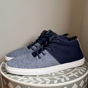 Baabuk Sky Wooler High Top Sneakers sz 10.5 (44)